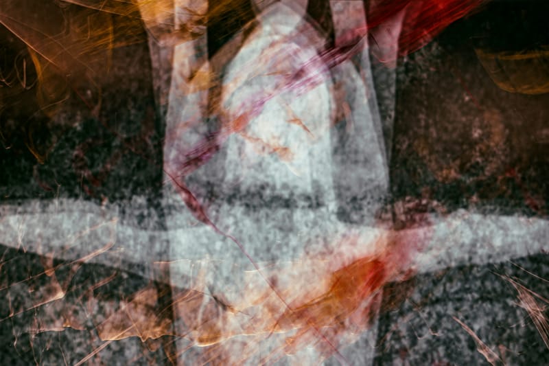 The Healer Who Came to Earth and Forgot Herself